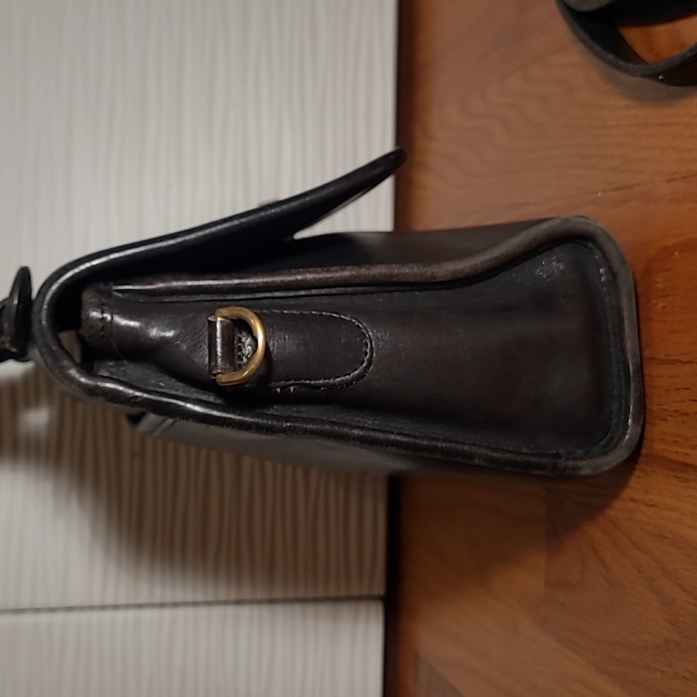 Coach Black Leather Crossbody Bag with Gold Hardware - Picture 3 of 16